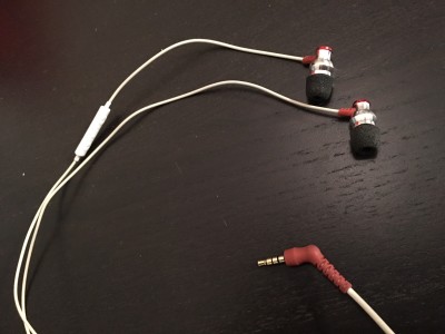 Brainwavz Delta IEM Noise Isolating Earphones with the Comply S-400 tips