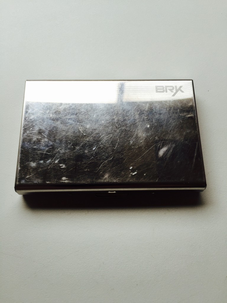 Bryk RFID-protected credit card wallet